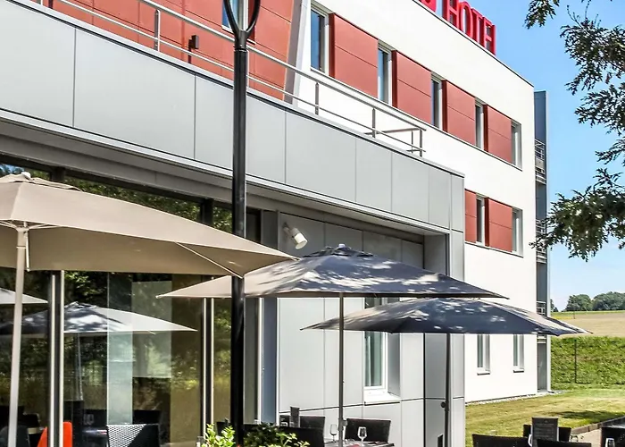 Ibis Saint-Genis-Pouilly Geneve